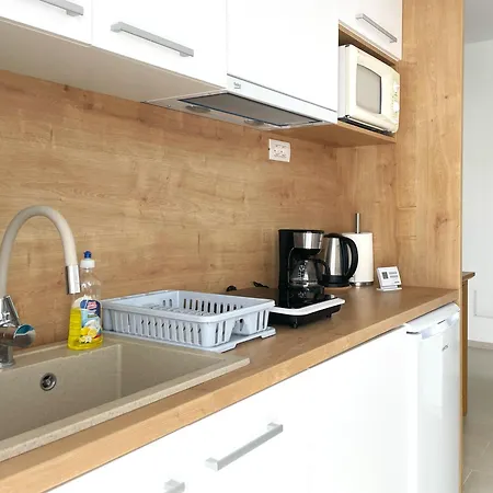 Bella Vista With Balcony