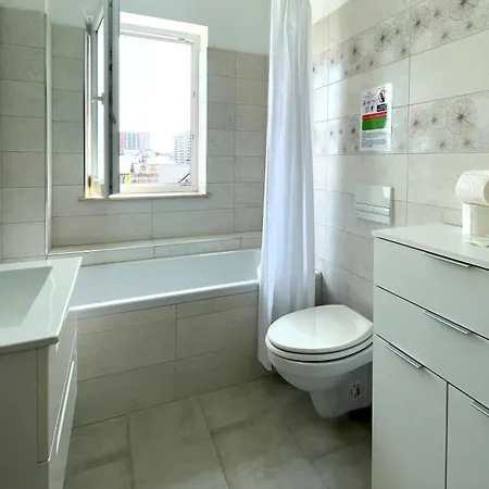 Bella Vista With Balcony Braşov