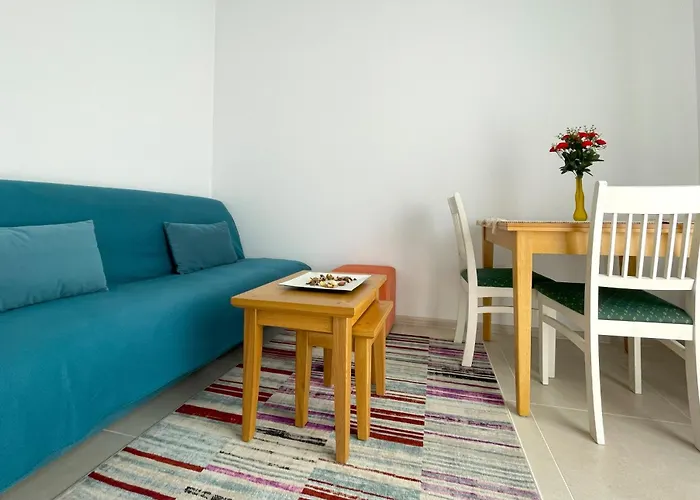 Bella Vista With Balcony Appartement *